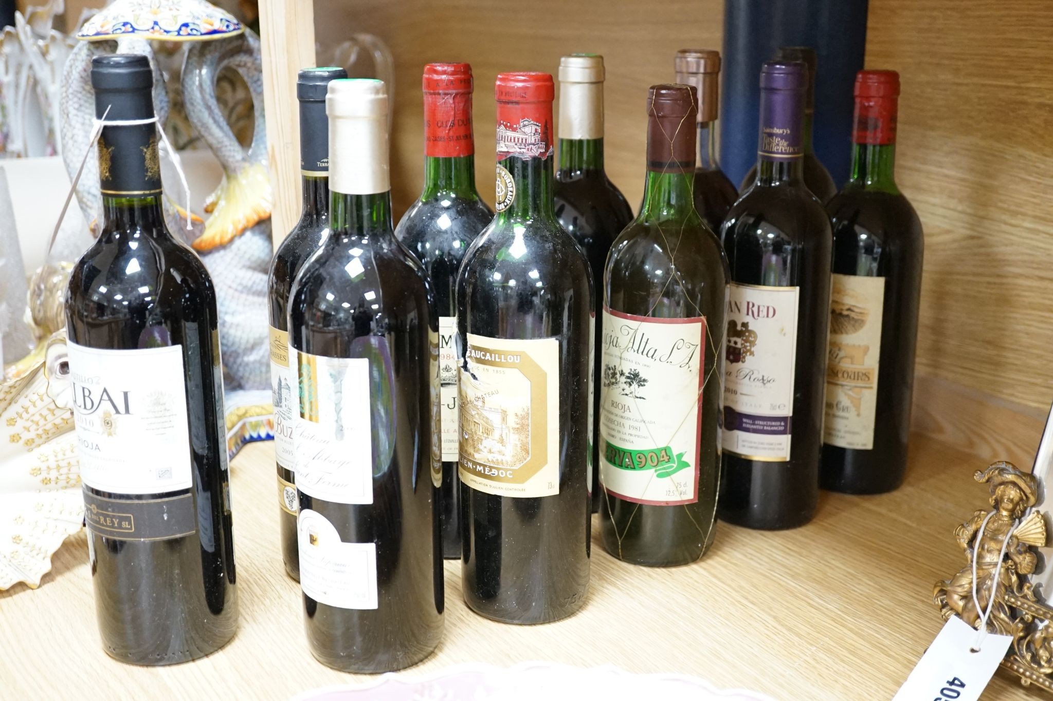 Eleven various bottle of claret